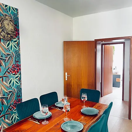 Lägenhet Casa Cozy - 3-zi-whg - Kueche & Smarttv - Perfect For Groups, Families & Business Travelers Magdeburg