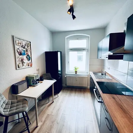Casa Cozy - 3-zi-whg - Nahe Uniklinik & Zentrum - Kueche, Smarttv, Homeoffice * Magdeburg