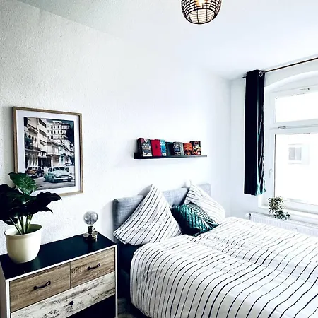 Casa Cozy - 3-zi-whg - Nahe Uniklinik & Zentrum - Kueche, Smarttv, Homeoffice Apartment *