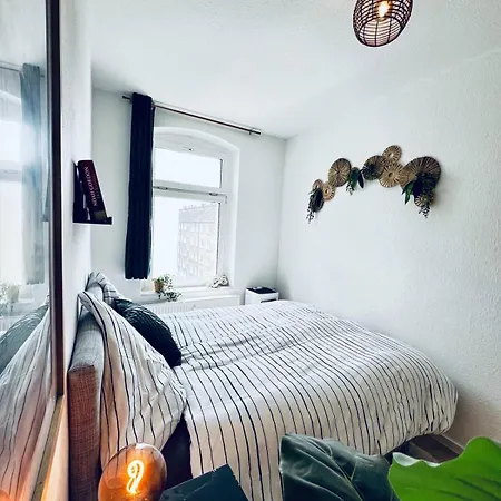 Apartment Casa Cozy - 3-zi-whg - Nahe Uniklinik & Zentrum - Kueche, Smarttv, Homeoffice *