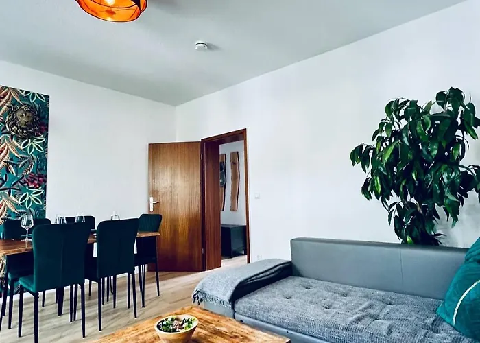 Casa Cozy - 3-zi-whg - Nahe Uniklinik & Zentrum - Kueche, Smarttv, Homeoffice * Magdeburg